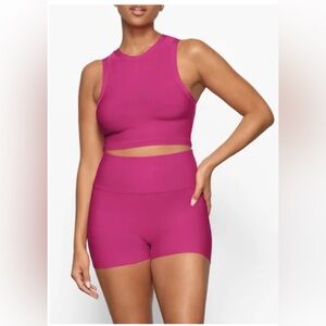 SKIMS knit swim mid waist shorts xxs